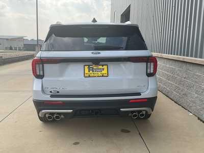2025 Ford Explorer, $59378. Photo 5