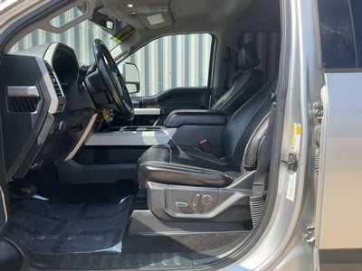 2017 Ford F350 Crew Cab, $41999. Photo 10