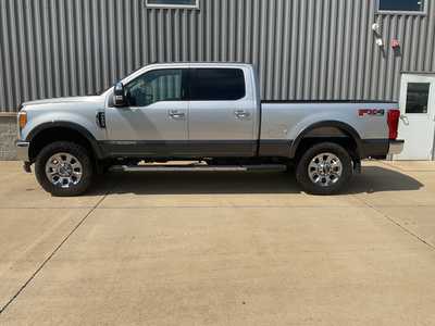 2017 Ford F-350SD, $41999. Photo 2