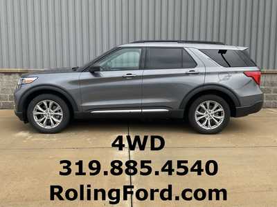 2021 Ford Explorer, $25950. Photo 2