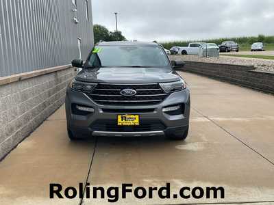 2021 Ford Explorer, $25950. Photo 4