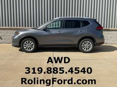 2017 Nissan Rogue, $12950. Photo 2