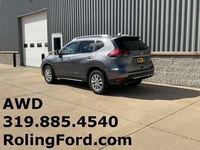 2017 Nissan Rogue, $12950. Photo 3