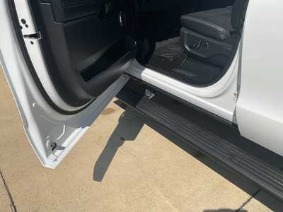 2024 Ford Expedition Max, $59999. Photo 7
