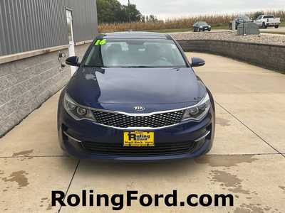 2016 Kia Optima, $13566. Photo 4
