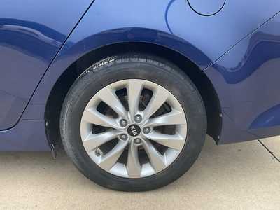 2016 Kia Optima, $13566. Photo 6