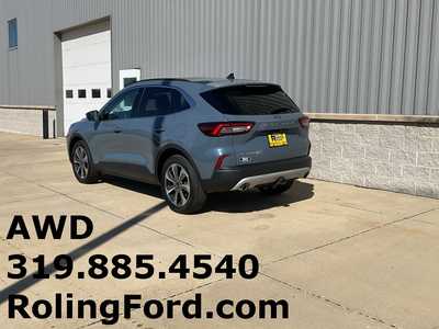 2023 Ford Escape, $31886. Photo 3