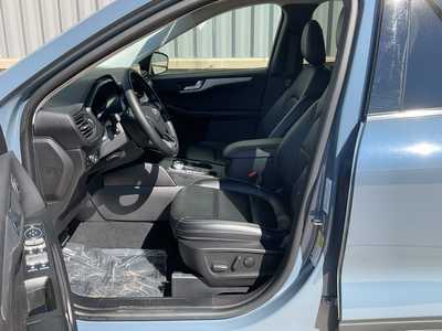 2023 Ford Escape, $31886. Photo 9