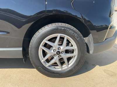 2024 Ford Edge, $32566. Photo 6