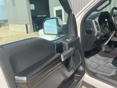 2019 Ford F150 Crew Cab, $38999. Photo 9