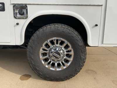 2021 Ford F350 Reg Cab, $56956. Photo 7