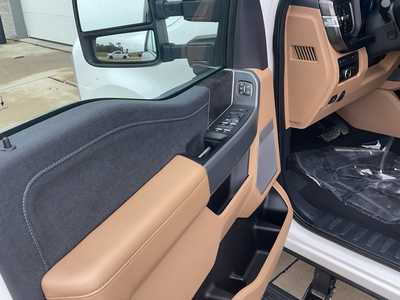 2023 Ford F350 Crew Cab, $66599. Photo 11