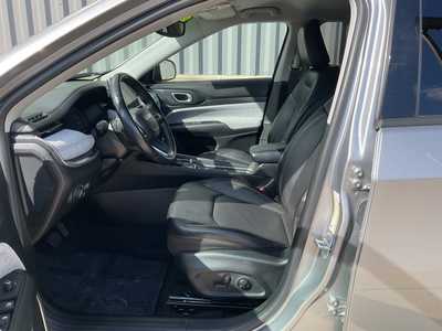 2022 Jeep Compass, $26999. Photo 8