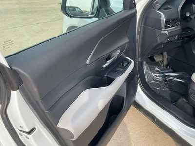 2025 Toyota Grand Highlander, $49999. Photo 7