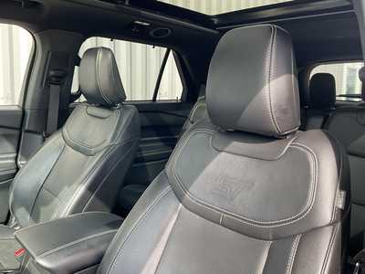 2022 Ford Explorer, $37497. Photo 10