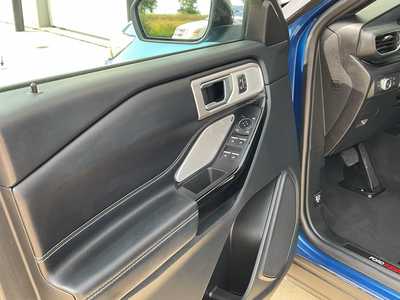 2022 Ford Explorer, $37497. Photo 8