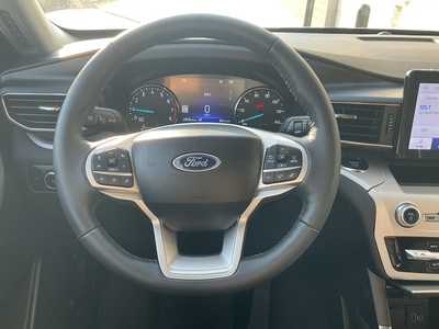 2023 Ford Explorer, $36566. Photo 12