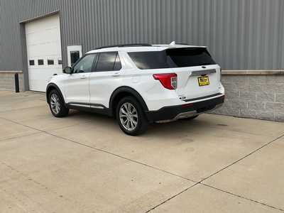 2023 Ford Explorer, $38666. Photo 3