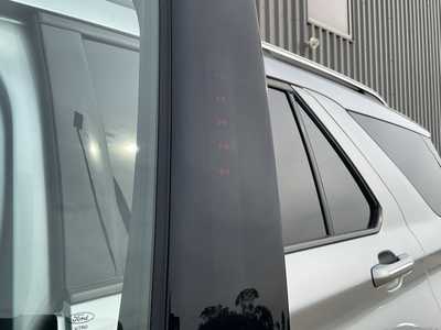 2023 Ford Explorer, $41999. Photo 7