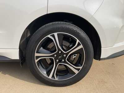 2022 Ford Edge, $35999. Photo 6