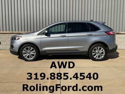 2022 Ford Edge, $33556. Photo 2