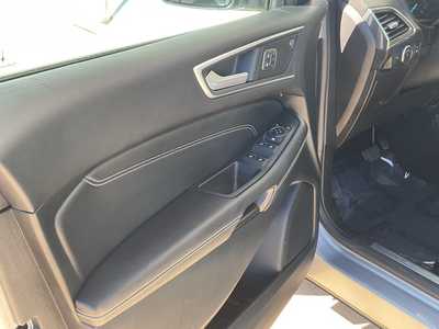2022 Ford Edge, $33556. Photo 8