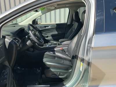 2022 Ford Edge, $33556. Photo 9