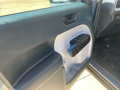 2025 Ford Maverick, $33630. Photo 7