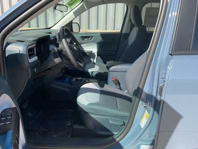 2025 Ford Maverick, $33630. Photo 8