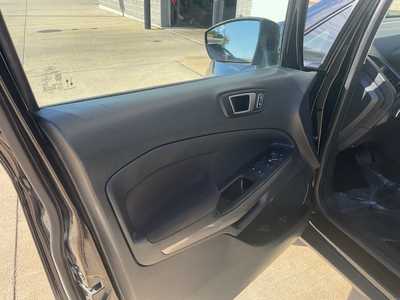 2021 Ford EcoSport, $14569. Photo 7