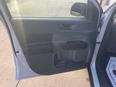 2025 Ford Maverick, $32960. Photo 7