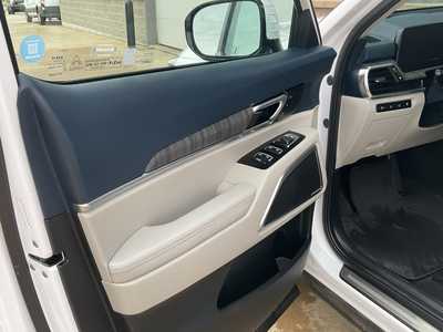 2023 Kia Telluride, $36950. Photo 7
