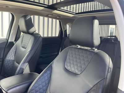 2024 Ford Edge, $38566. Photo 9