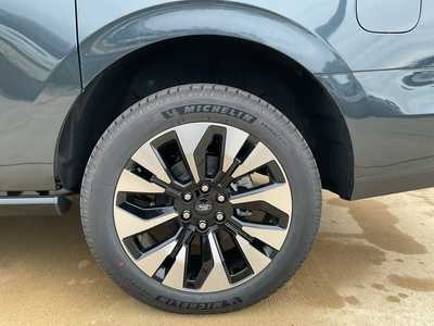 2025 Ford Expedition Max, $85490. Photo 6