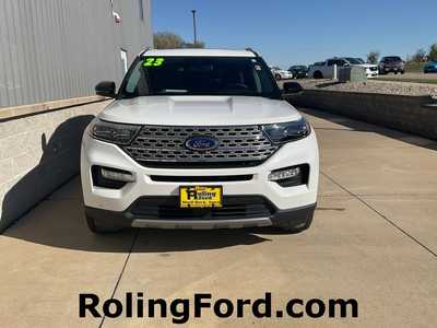 2023 Ford Explorer, $41599. Photo 4