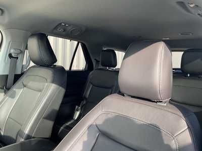2023 Ford Explorer, $39566. Photo 10
