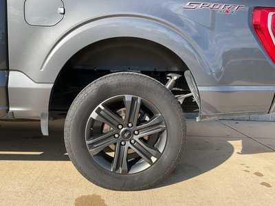 2022 Ford F150 Crew Cab, $45999. Photo 6