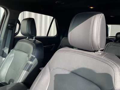 2018 Ford Explorer, $23599. Photo 10