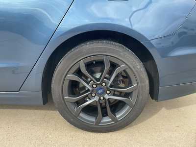 2018 Ford Fusion, $12950. Photo 6