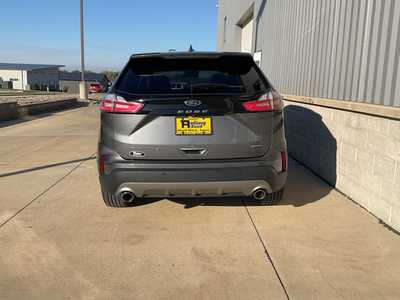 2022 Ford Edge, $26950. Photo 5