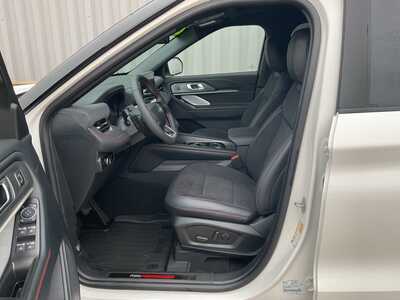 2026 Ford Explorer, $65334. Photo 8