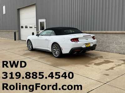 2026 Ford Mustang, $48100. Photo 3