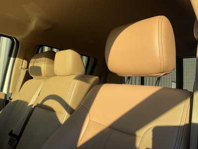 2015 Ford F250 Crew Cab, $41950. Photo 10