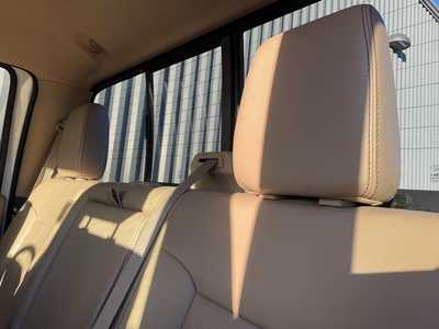 2015 Ford F250 Crew Cab, $41950. Photo 12