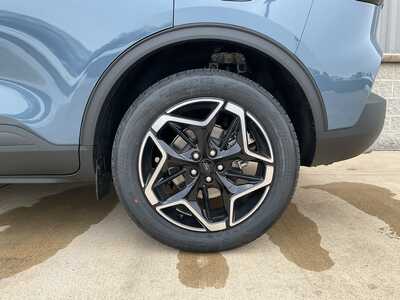 2026 Ford Escape, $41105. Photo 6