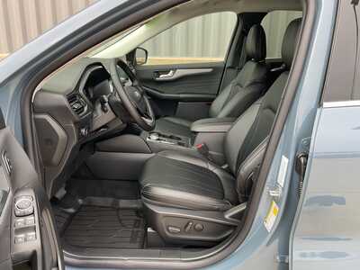 2026 Ford Escape, $41105. Photo 8