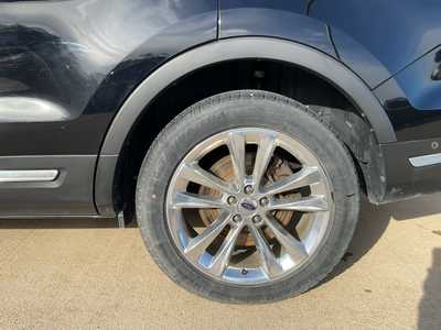 2018 Ford Explorer, $20950. Photo 6