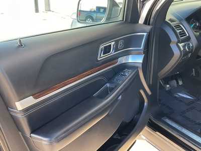 2018 Ford Explorer, $20950. Photo 8