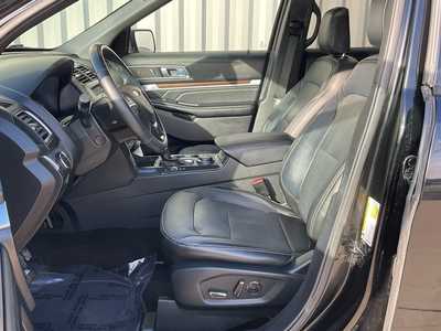 2018 Ford Explorer, $20950. Photo 9