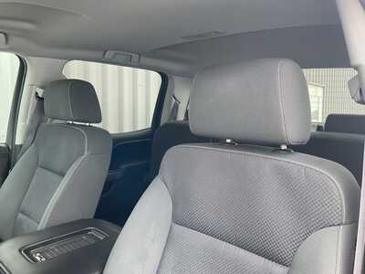 2016 Chevrolet 1500 Crew Cab, $17566. Photo 9